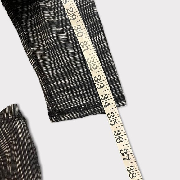 Reebok Grey & White Striped Leggings Size M - Picture 7 of 7